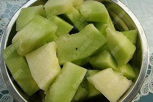 吃稍瓜拉肚子么,稍瓜食用后腹泻现象解析